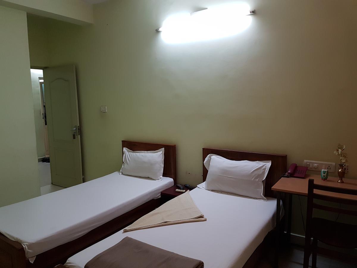 Orchid Serenity Bed and Breakfast Madras Buitenkant foto