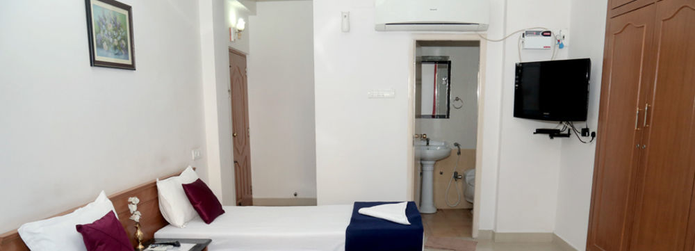 Orchid Serenity Bed and Breakfast Madras Buitenkant foto